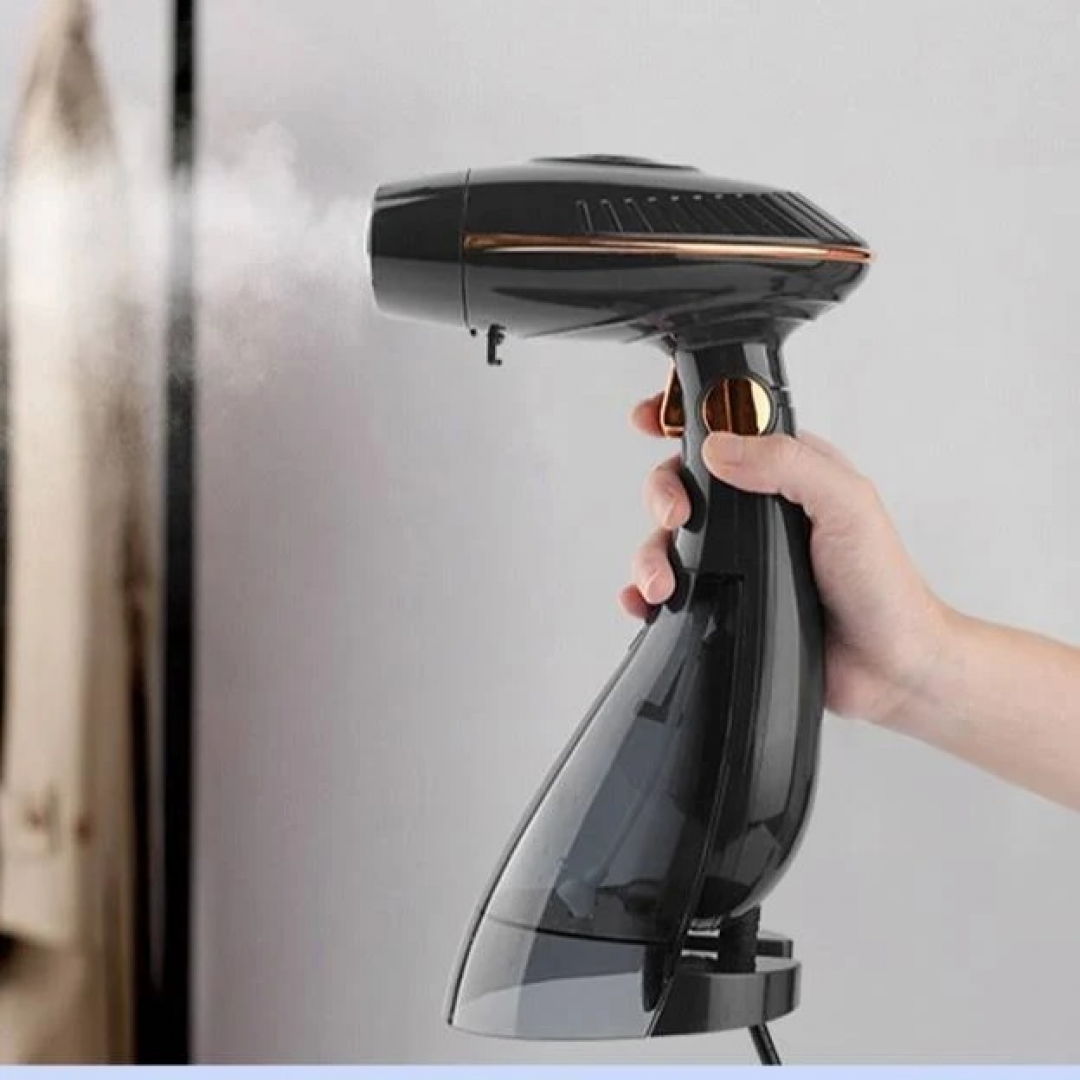Fier de calcat vertical cu aburi, 1500 W