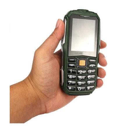 Telefon militar 2800 mAh, Dual SIM, FM radio