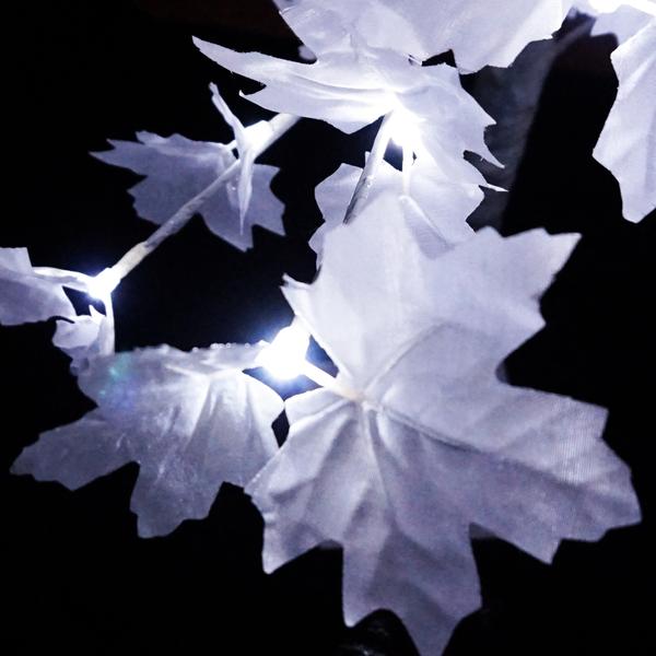 Copac decorativ sarbatori, Alb, iluminat 160 LED, 180 cm, lumina rece